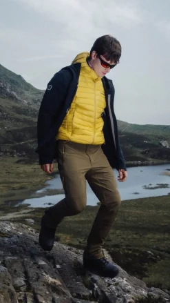 Heren Berghaus Jassen Heren|M Ridge Roamer 3L Softshell WP Jacket