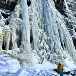 Fri Flyt Klimtopo'S En Klimboeken|Arctic Ice Climbing 93 ice routes