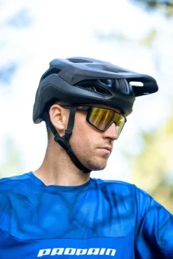 Julbo Sportbrillen|Sportbrillen|Fury zwart/zwart RV P1-3