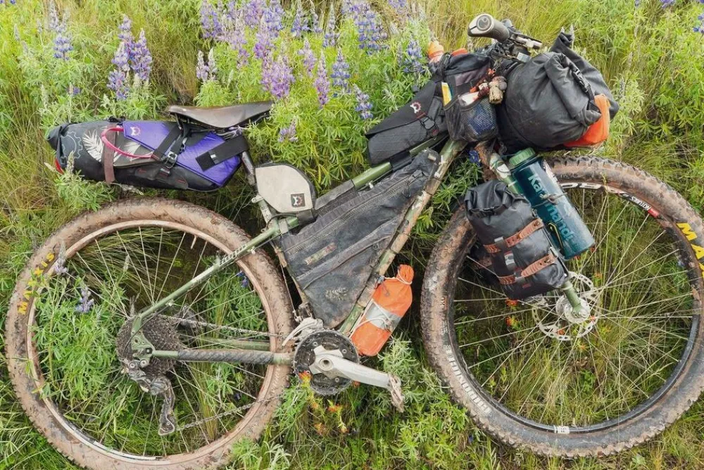 Revelate Designs Fietstassen|Fietstassen|Polecate - Anything Cage Packsack - voorvorktas