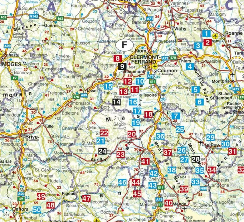 Rother Frankrijk|Wandelgids Auvergne guide rando (Franstalig)